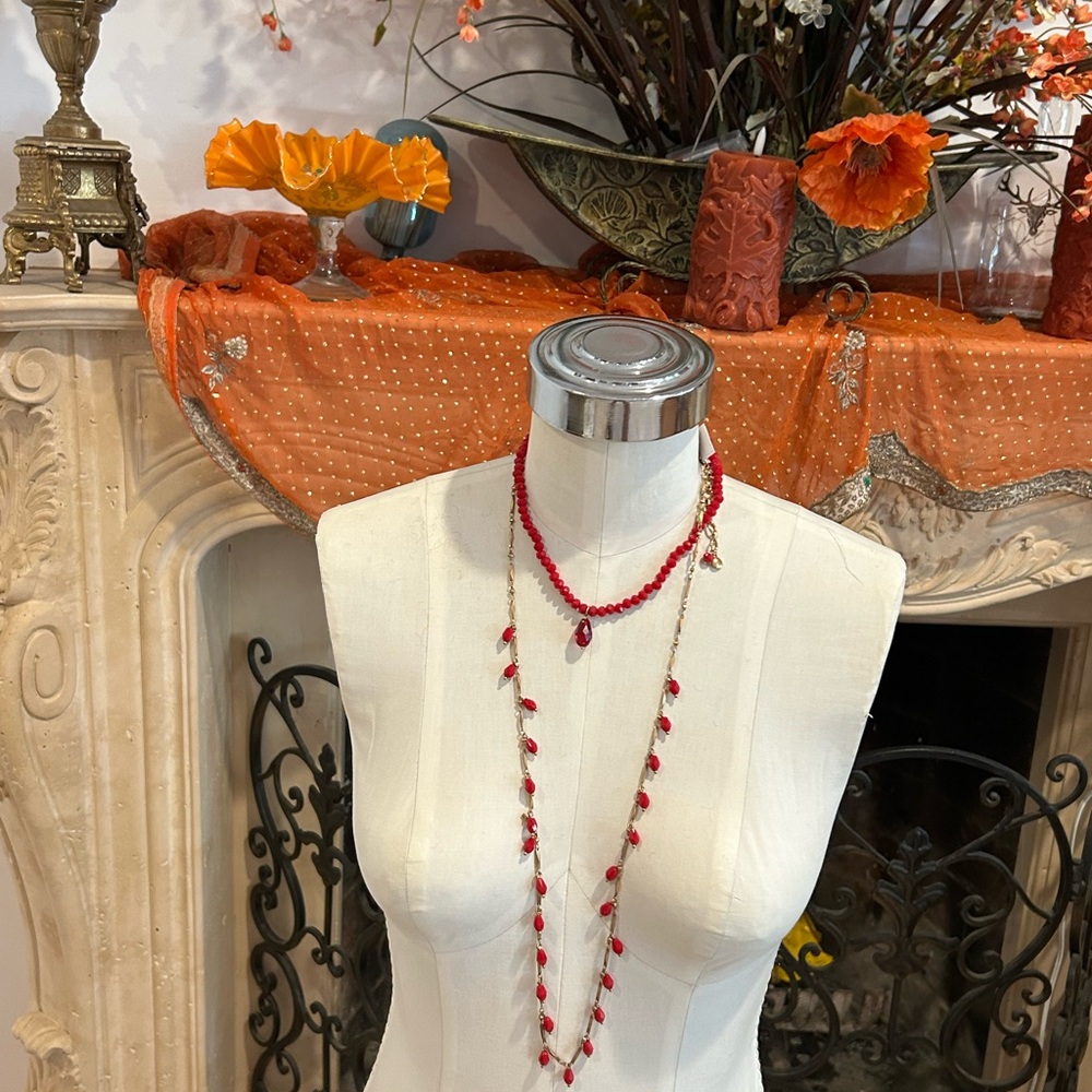 Elegant Red Beaded Necklace Set